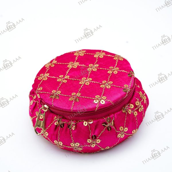 Sequins Matki box