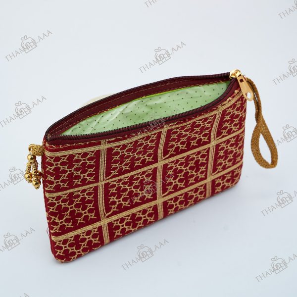 X thread Purse