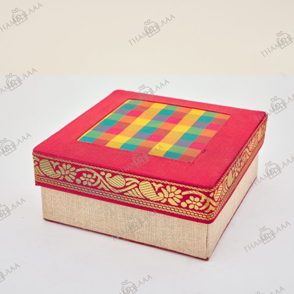 Checked Jute Gift box