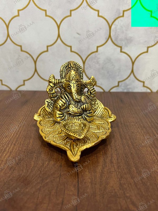 Golden Leaf Ganesh Diya Stand