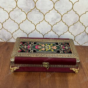 Wooden Velvet Dry Fruit Box